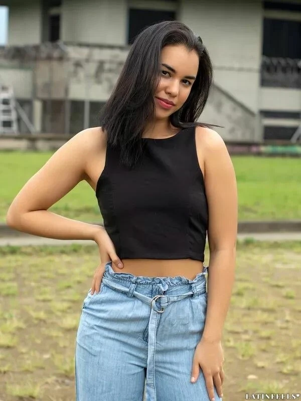 Abigail Profile image 2