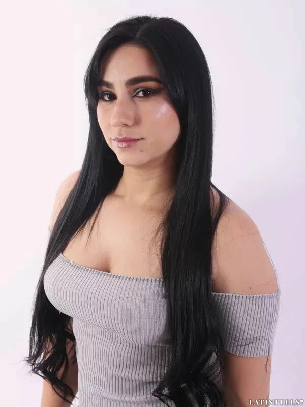 Diana Profile image 1