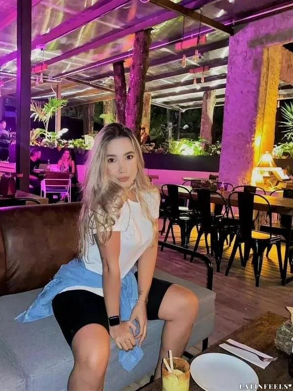 Eliana Profile image 2