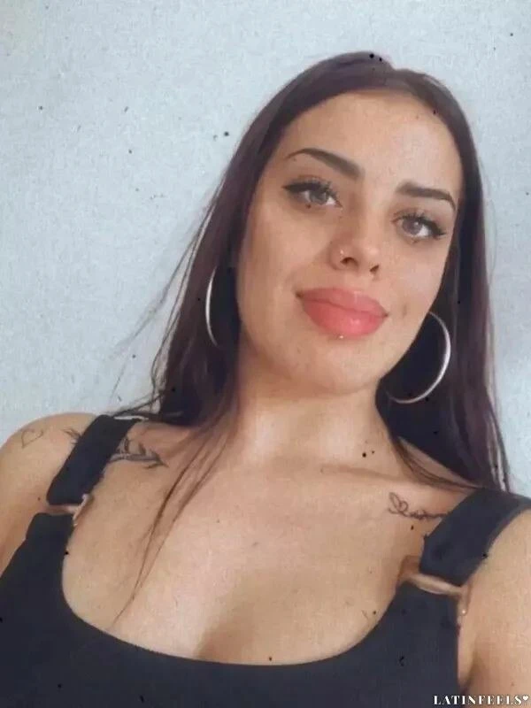 Angelica Profile image 1