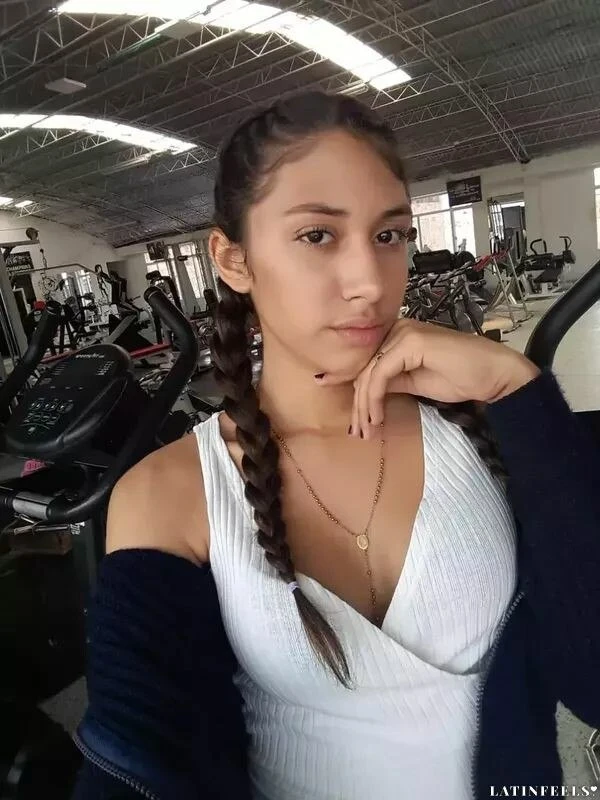 Giselle Profile image 1