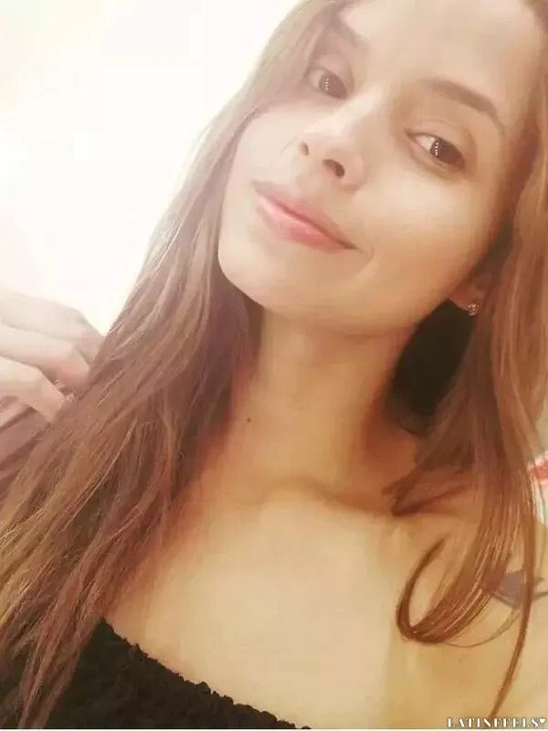 Kenia Profile image 2